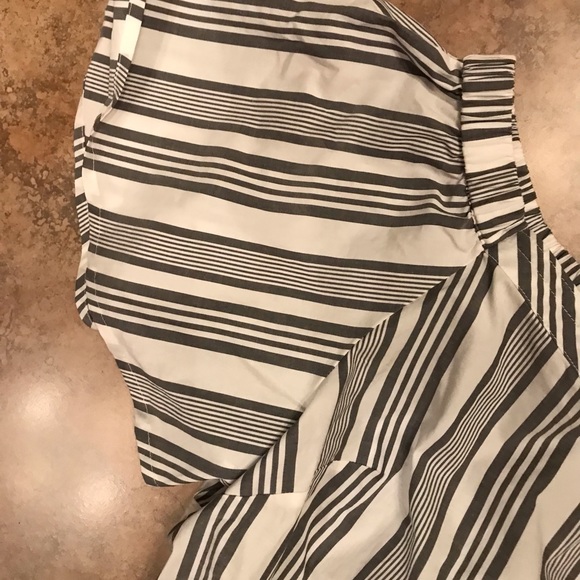 NWT New Lane Bryant 20 Grey White Striped  Shirt - Picture 4 of 4